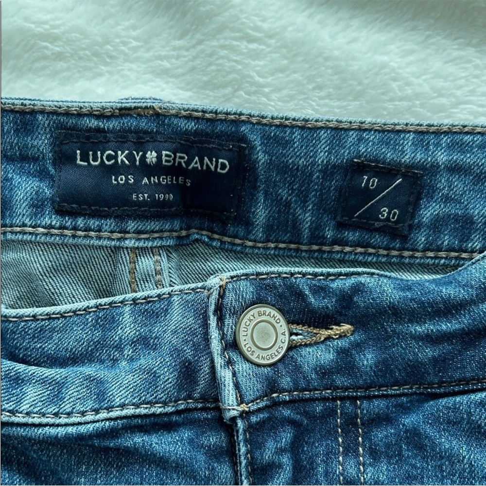 Lucky Brand Women's Rolled Hem Blue Jean Shorts - Picture 2 of 5